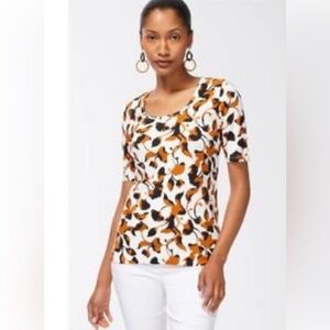 Chico's Alabaster Floral/ NWOT/ Everyday Cotton Knit Tee/ Size 0 / 100% cotton